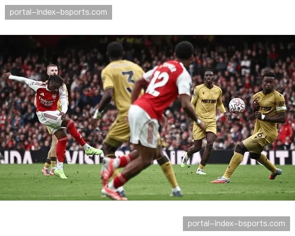 埃泽世界波展现远射能力 阿森纳中场厚度支撑多线作战